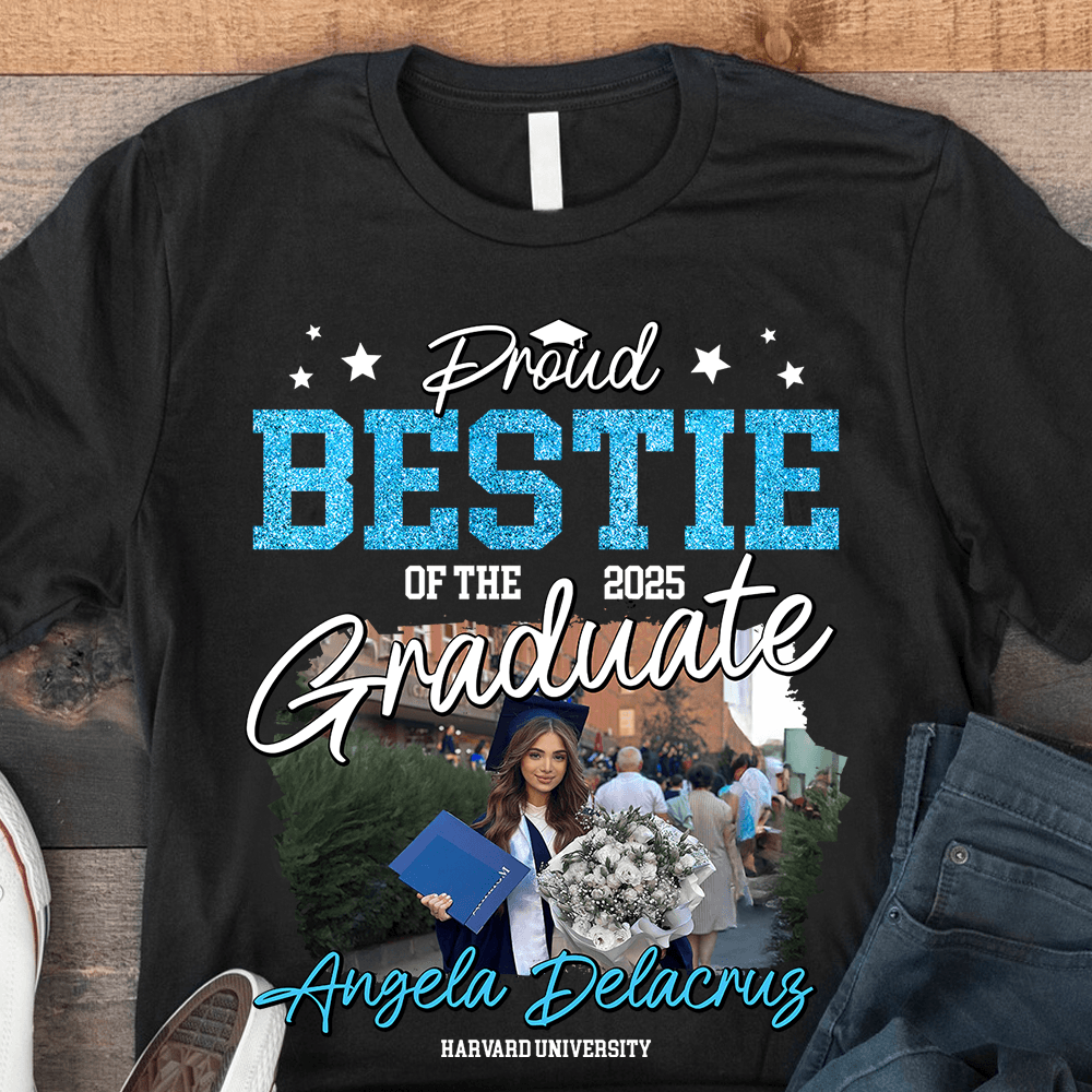 Proud Family of the Graduate Photo Name T-Shirt - Graduation Class Of 2025 T-Shirt - Graduation Unisex T-Shirt