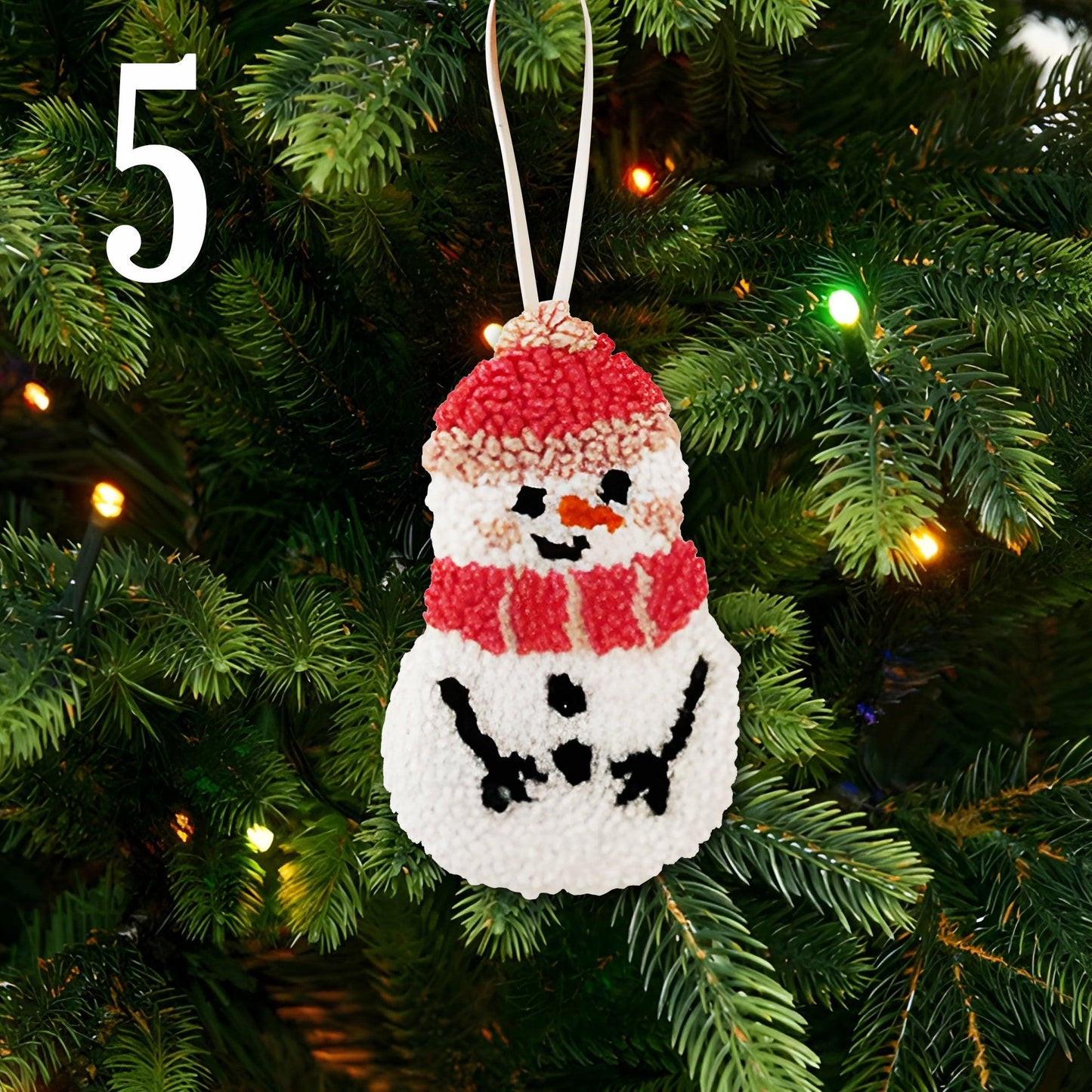 Cozy Christmas Icon In Yarn Texture - Punch Needle Ornament