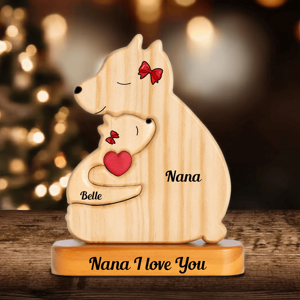 Personalized Single Parent Family Stand - Wooden Bear Carving