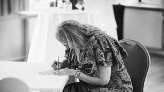 Writing a condolence card for mother made simple - Evridwearcustom