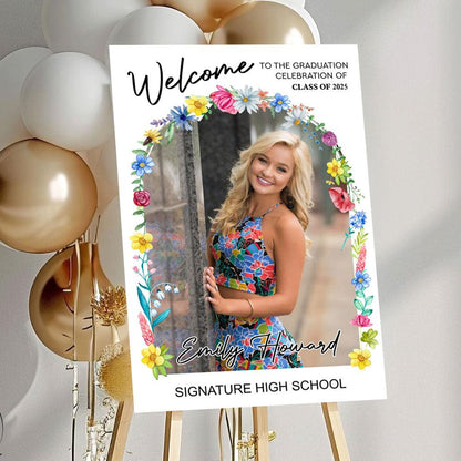 Minimalist 2025 Grad Welcome Sign - Personalized Graduation Decoration