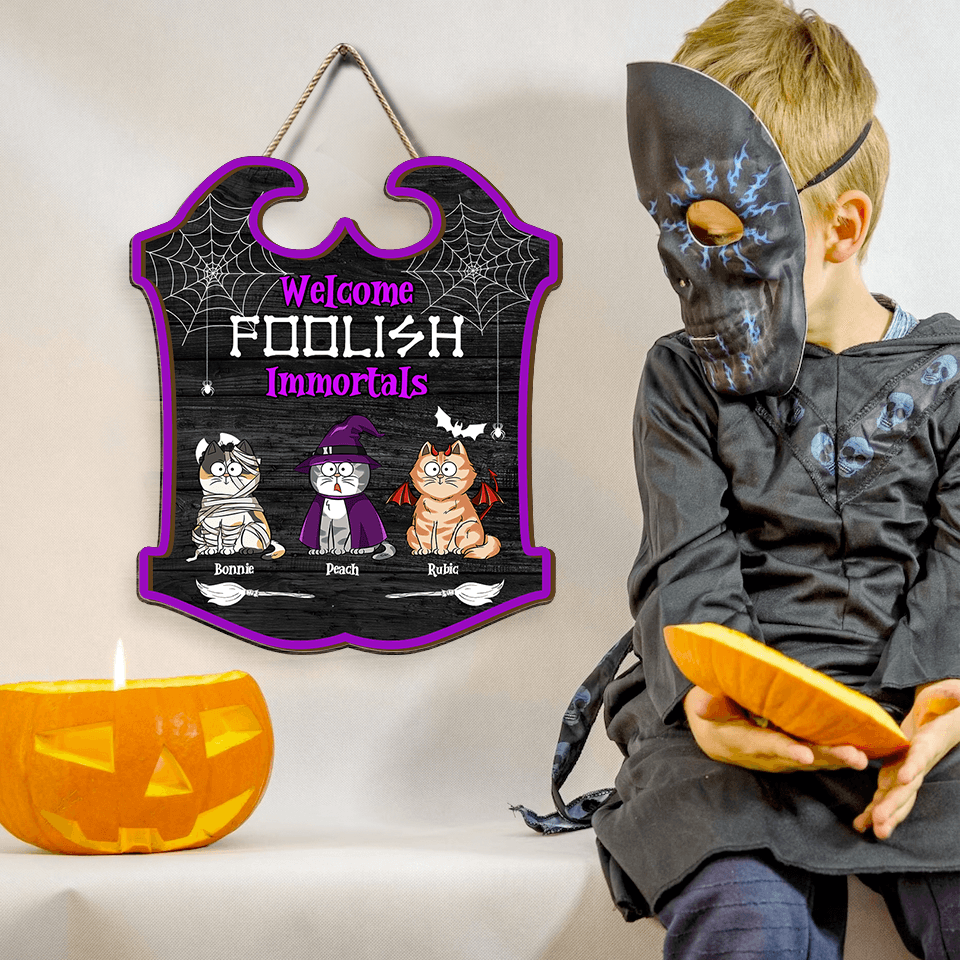 Halloween Cats Welcome Sign - Personalized Shaped Door Decor